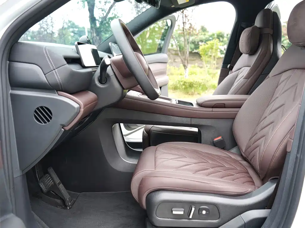 NIO EC6 2026 — фото 10