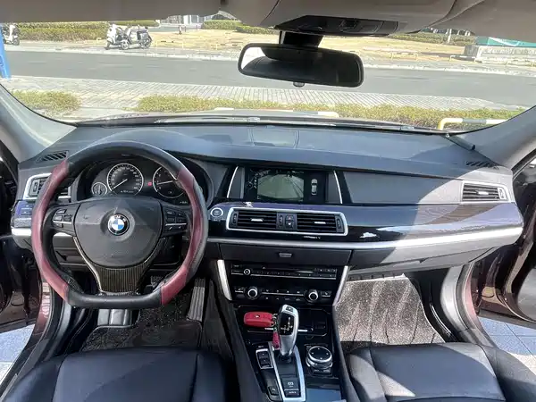 BMW 5 Series GT 2014