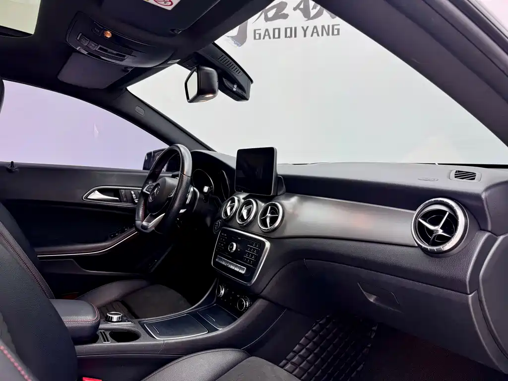 Mercedes-Benz CLA 2018 — фото 13
