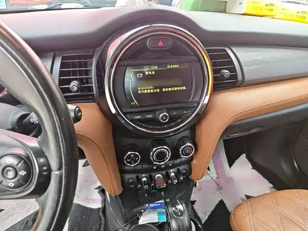 MINI 2015