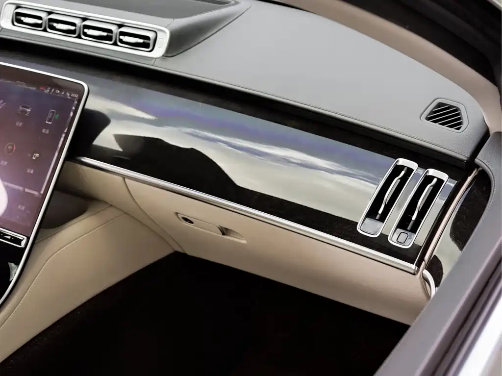Mercedes-Benz Maybach S-Class 2022 — фото 21
