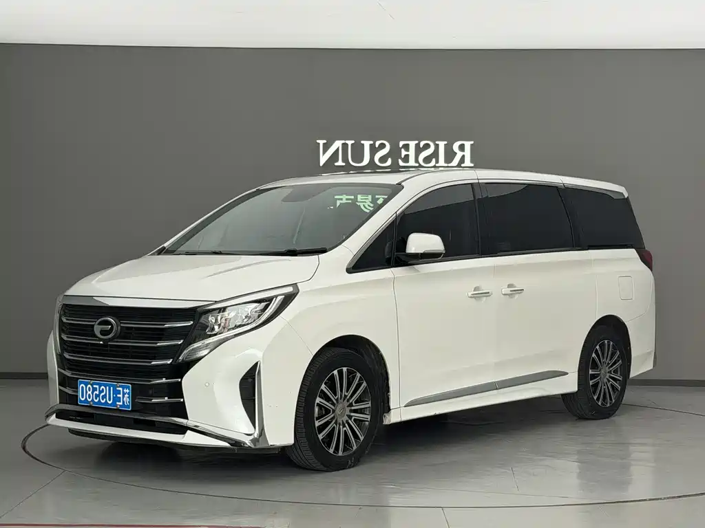 GAC Motor Trumpchi M8 2022 — фото 1