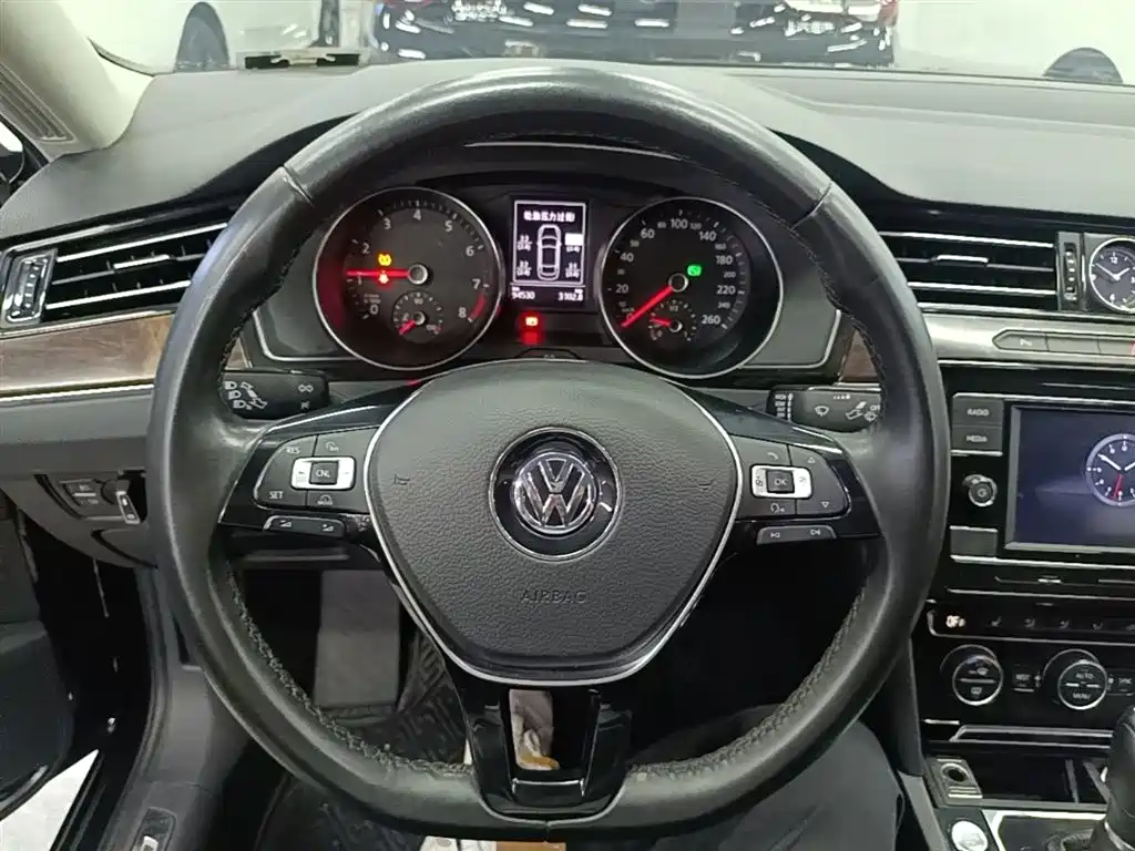 Volkswagen Magotan 2018 — фото 11