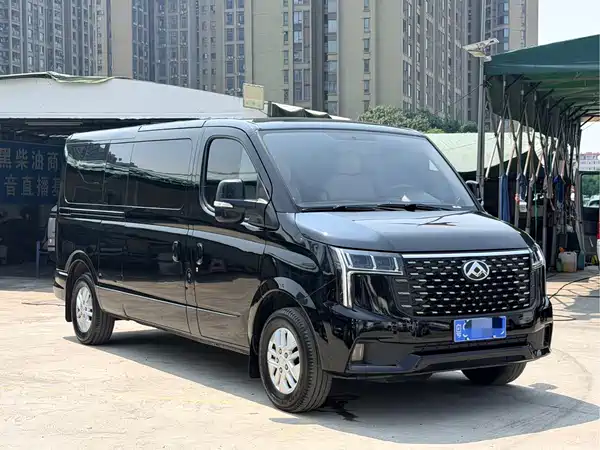 Maxus V80 2024