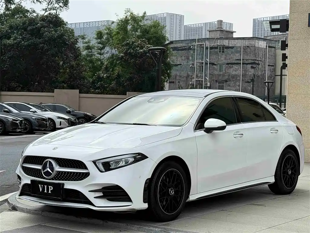 Mercedes-Benz A-Class 2020 — фото 1