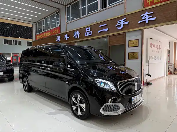 Mercedes-Benz Vito 2024