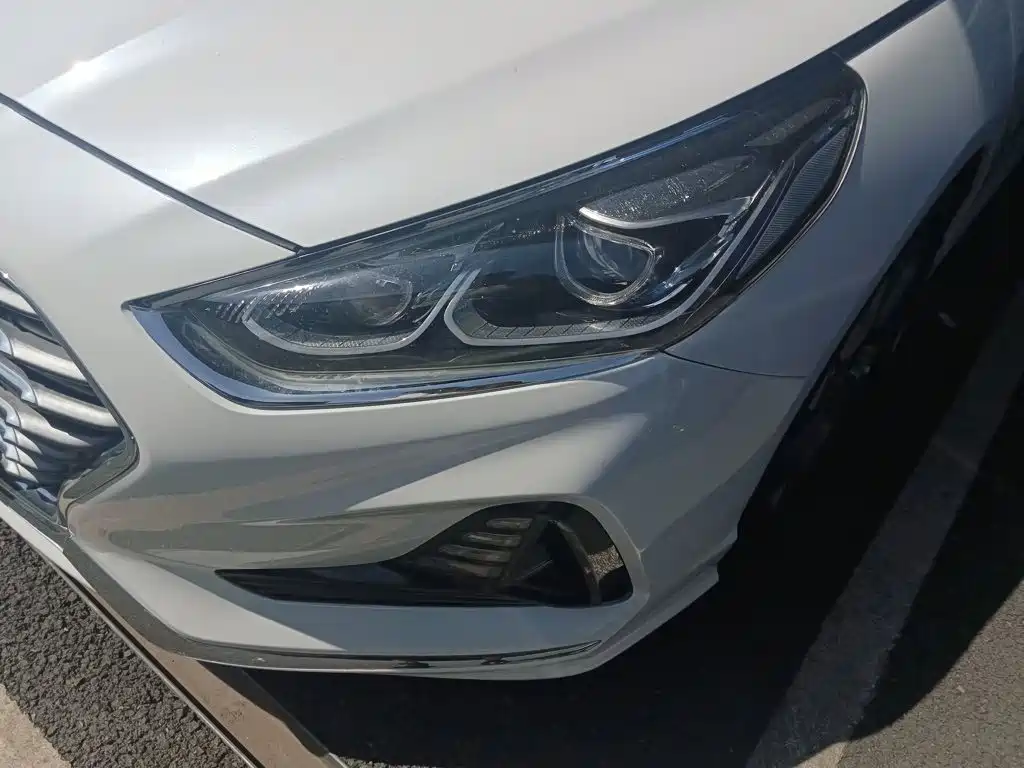 Hyundai Sonata 2019 — фото 18