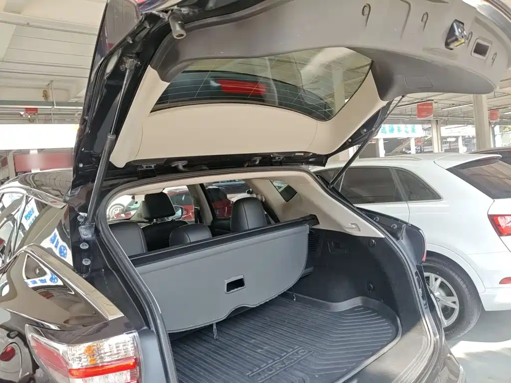 Nissan Murano 2018 — фото 15