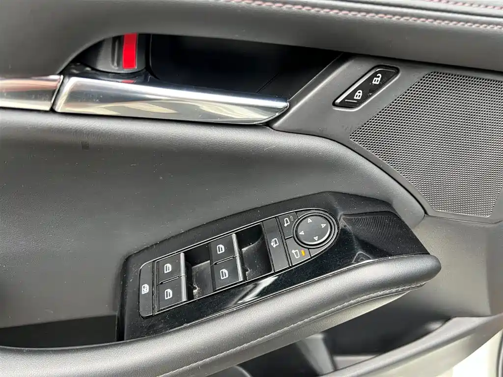 Mazda 3 Axela 2022