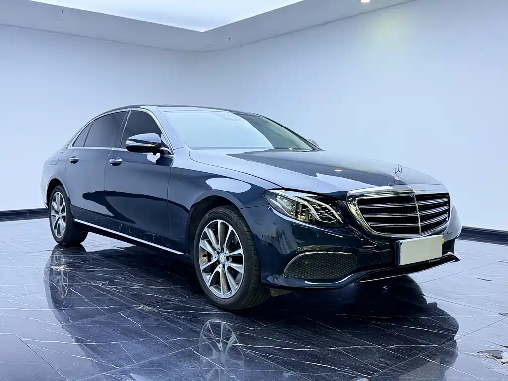 Mercedes-Benz E-Class 2016