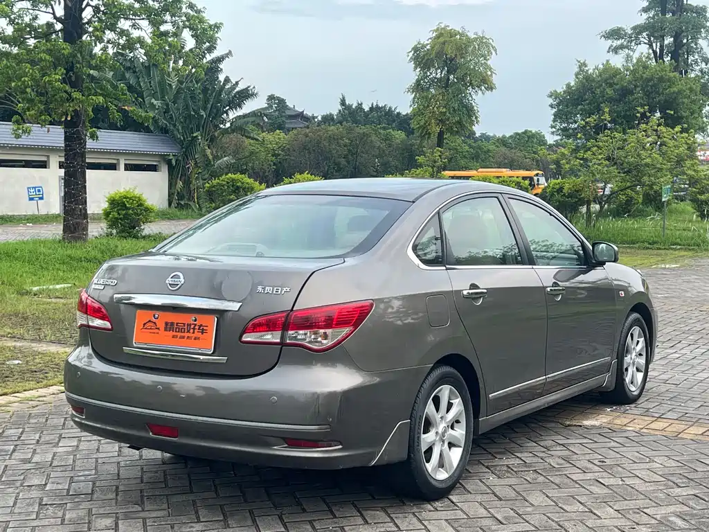 Nissan Sylphy 2012 — фото 15