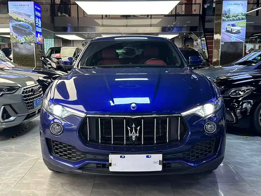 Maserati Levante 2021