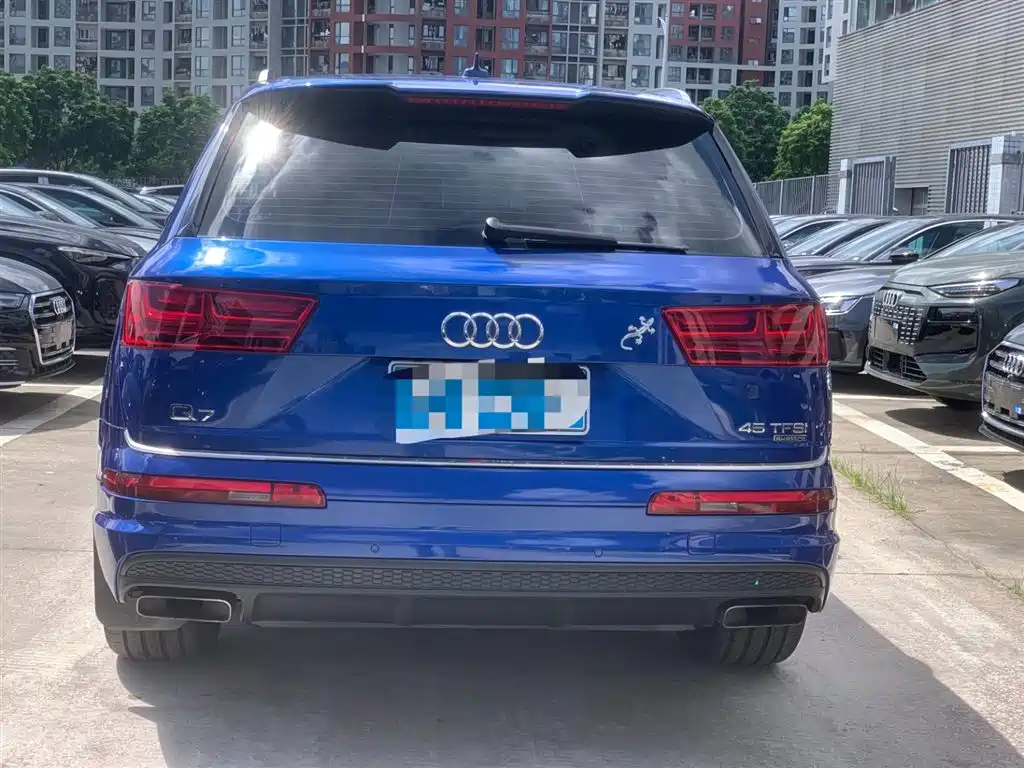Audi Q7 2017