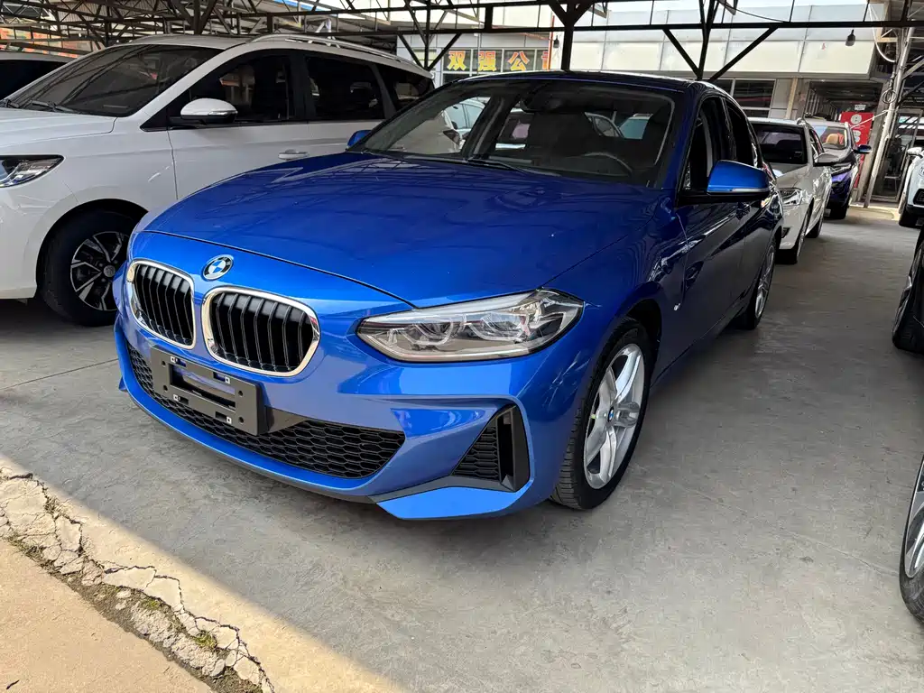 BMW 1 Series 2020 — фото 1