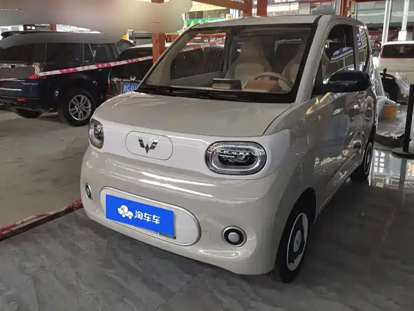 Wuling Hongguang MINIEV 2025