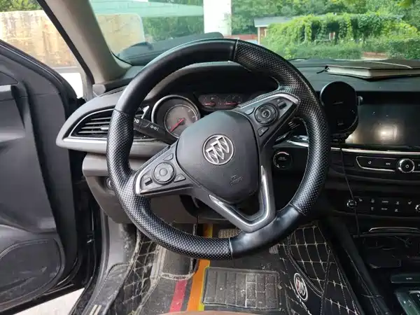 Buick Regal 2020