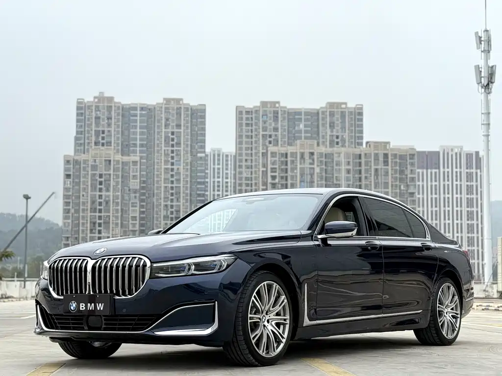 BMW 7 Series 2020 — фото 2