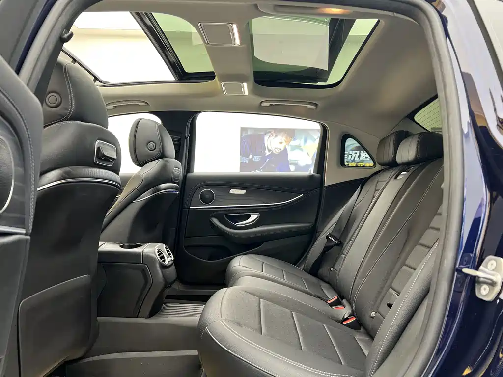 Mercedes-Benz E-Class 2019