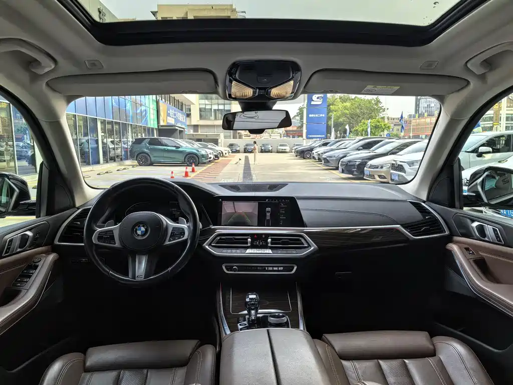 BMW X5 2021 — фото 17