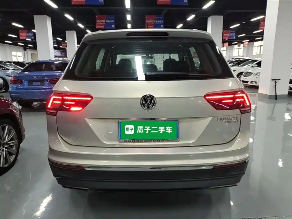 Volkswagen Tiguan L 2017 — фото 6