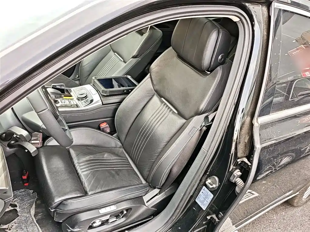 Hongqi H9 2020 — фото 15