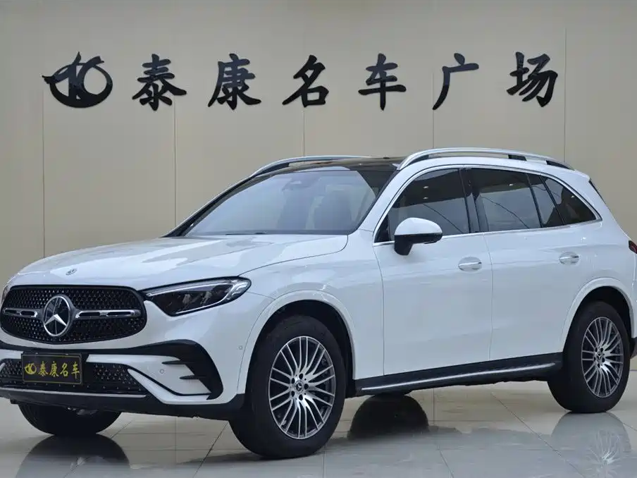 Mercedes-Benz GLC 2025