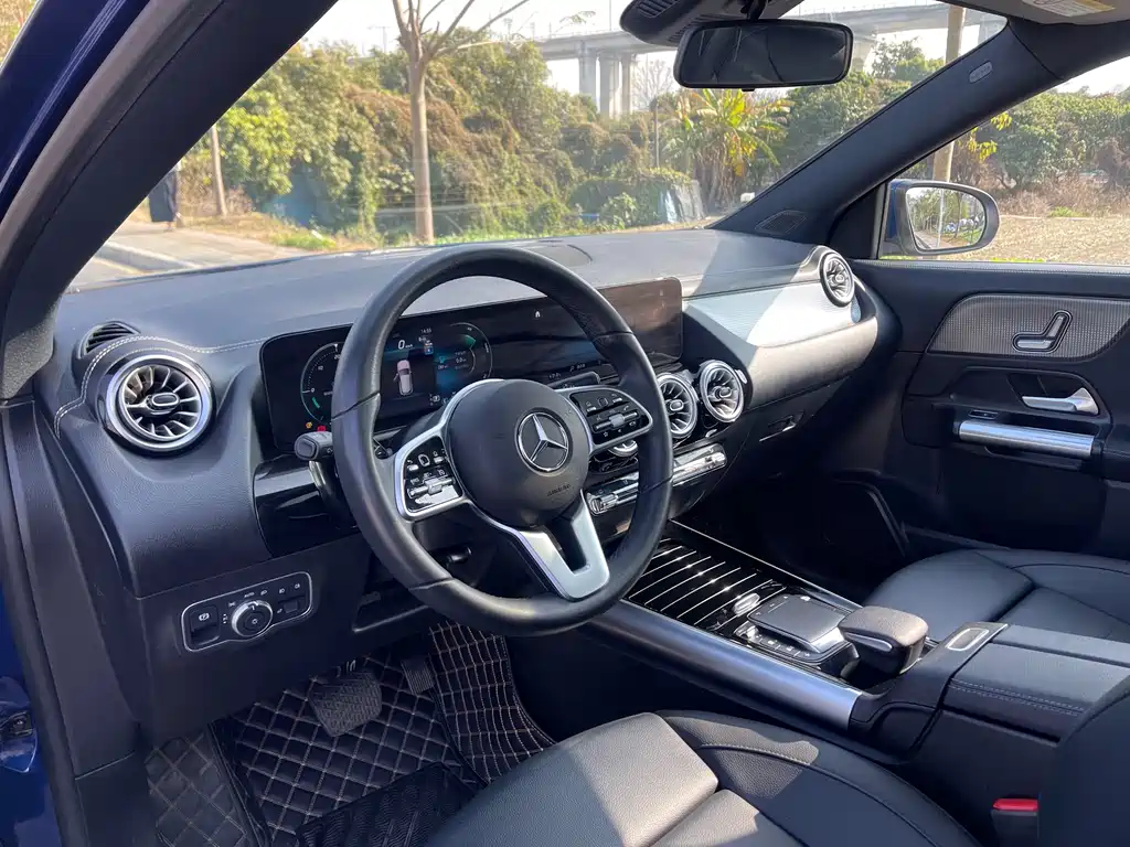 Mercedes-Benz GLA 2023 — фото 17
