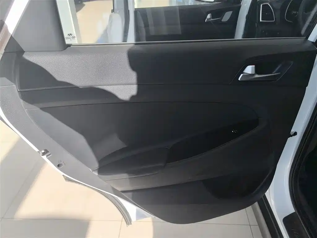Hyundai Tucson 2020 — фото 18
