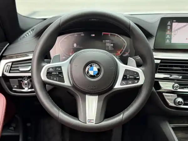 BMW 5 Series 2020