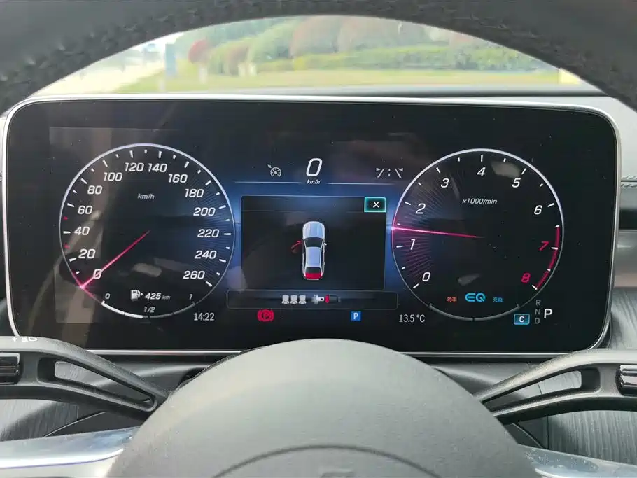 Mercedes-Benz C-Class 2022 — фото 14