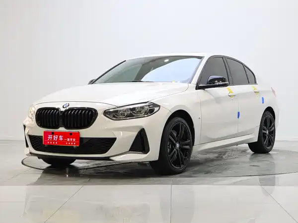 BMW 1 Series 2022