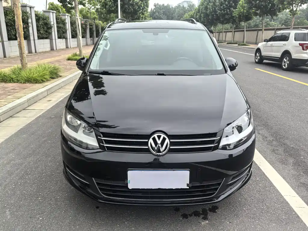 Volkswagen Sharan 2016 — фото 2