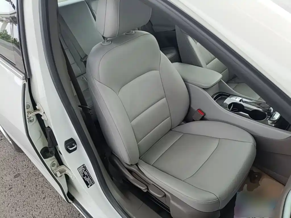 Chevrolet Malibu XL 2019 — фото 25