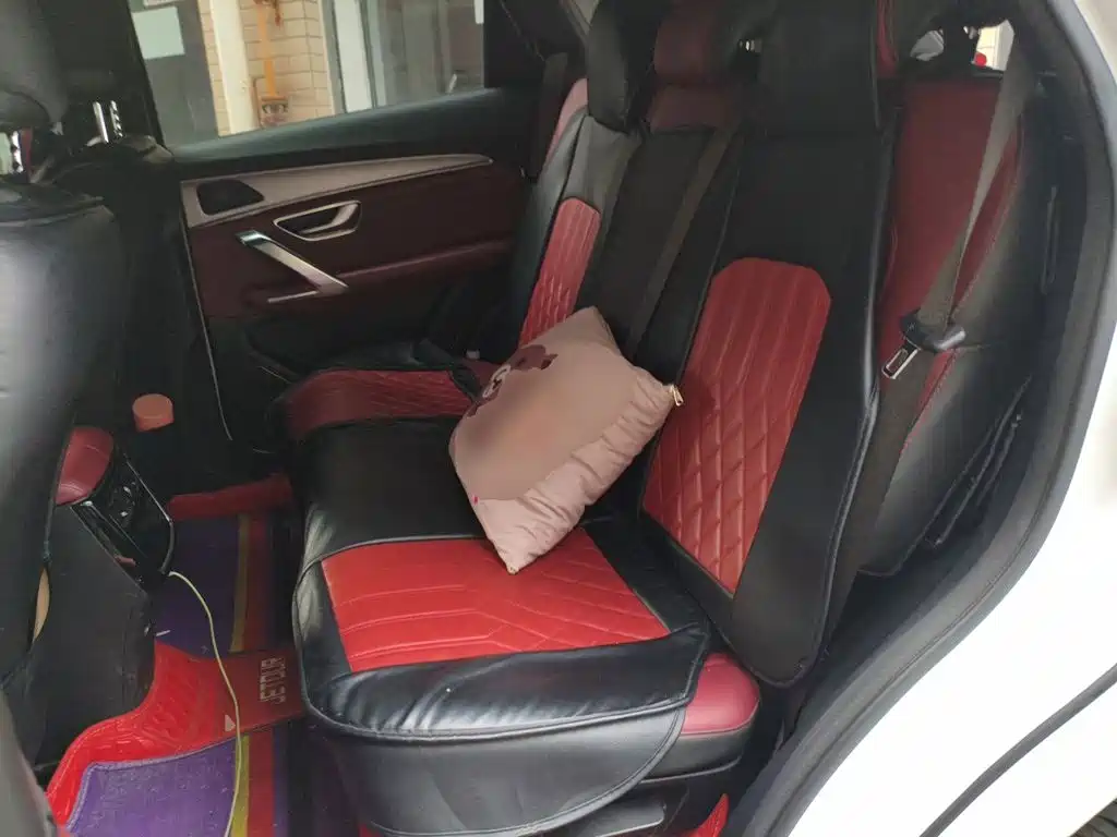 Jetour X70 PLUS 2023 — фото 15