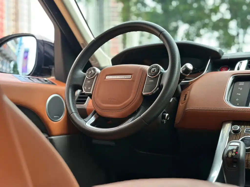 Land Rover Range Rover Sport 2013 — фото 18