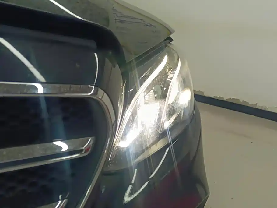 Mercedes-Benz E-Class 2017