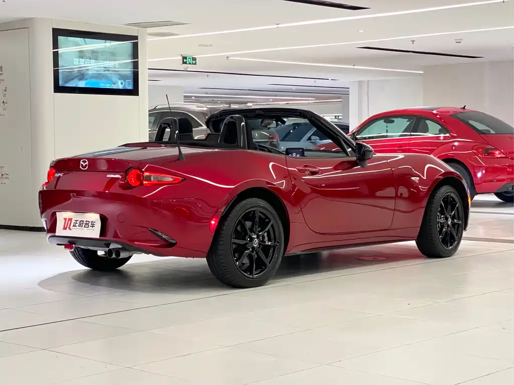 Mazda MX-5 2022 — фото 4