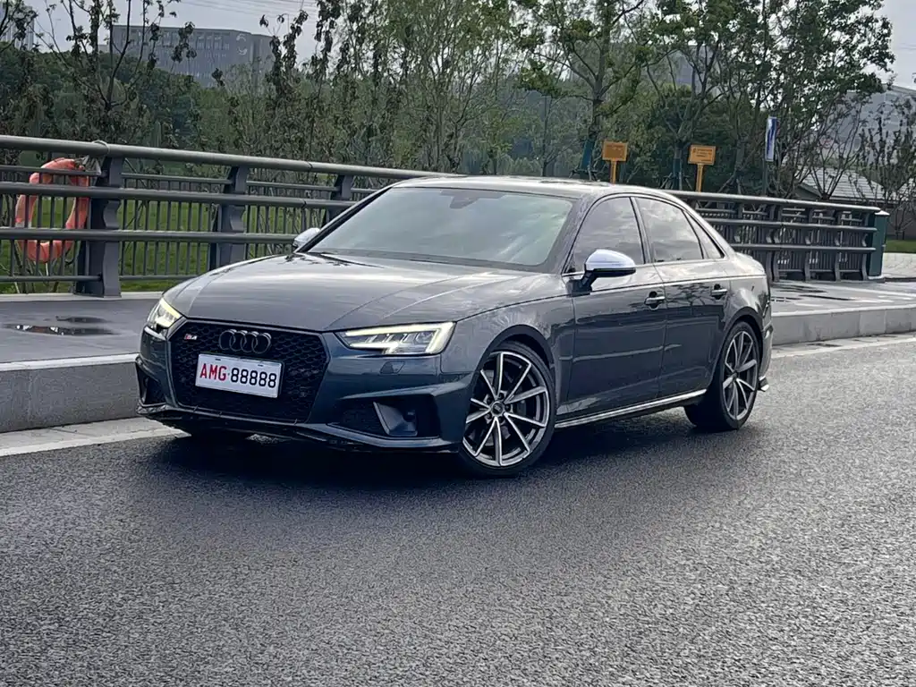 Audi S4 2019