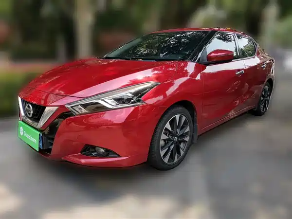 Nissan Bluebird 2019