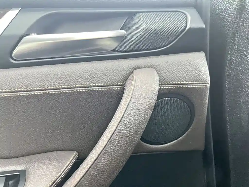 BMW X3 2016 — фото 14