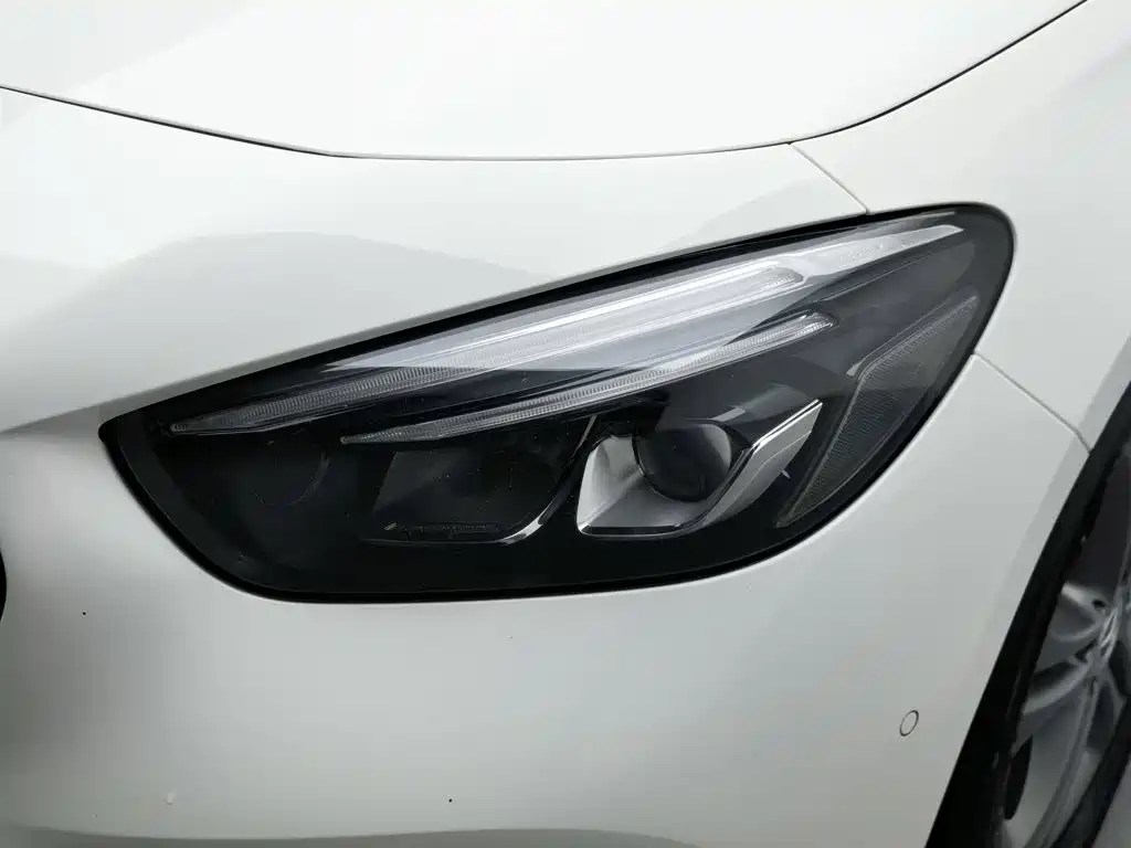 Mercedes-Benz B-Class 2020