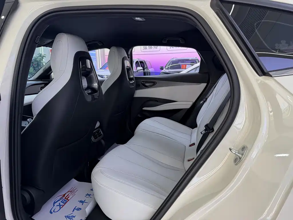 BYD Seal 06 2025
