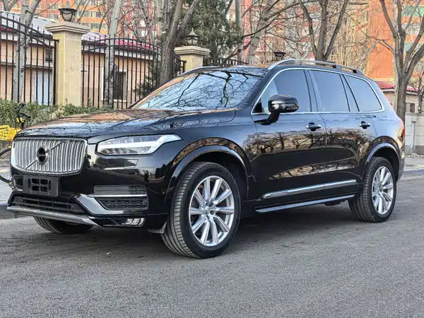 Volvo XC90 2015