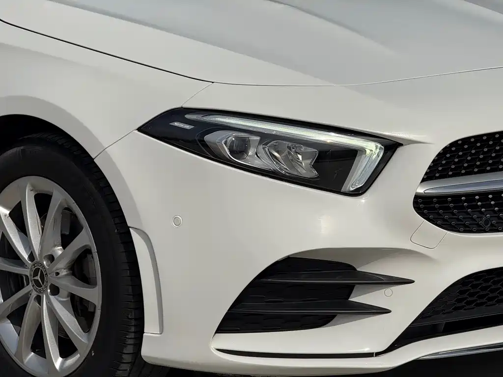 Mercedes-Benz A-Class 2021 — фото 9