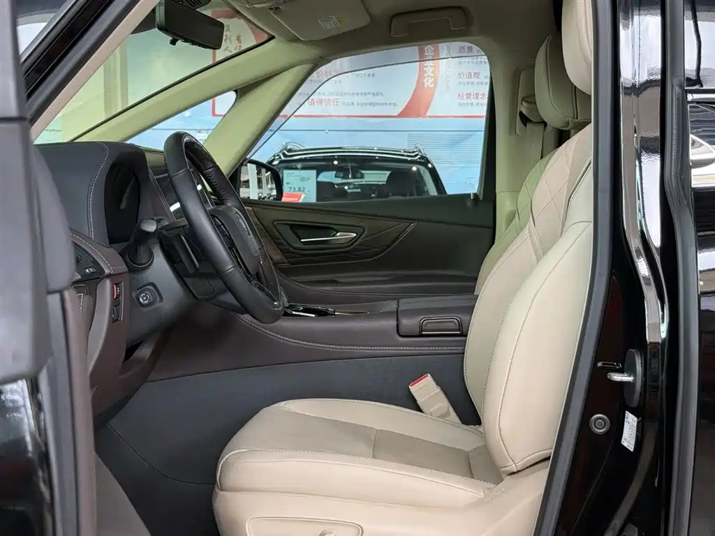 Toyota Vellfire 2025 — фото 10