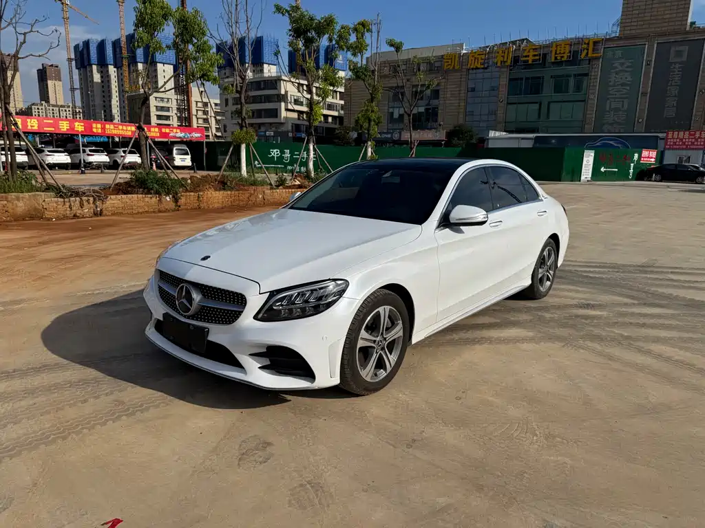 Mercedes-Benz C-Class 2019 — фото 4