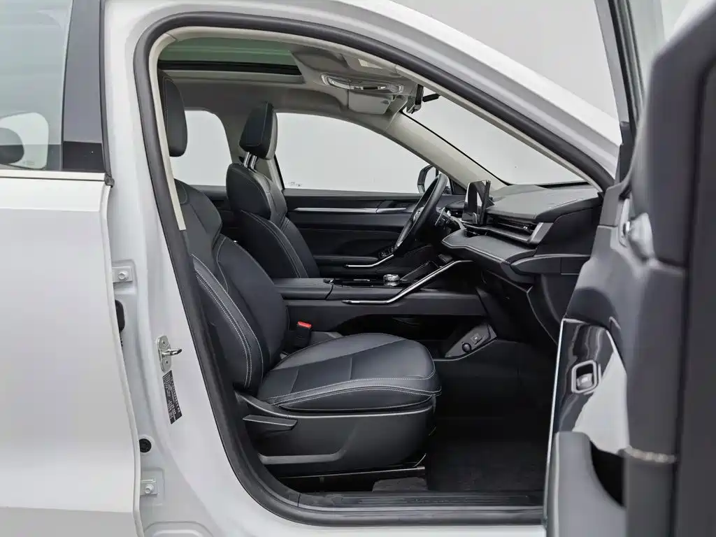Haval H6 2023 — фото 23