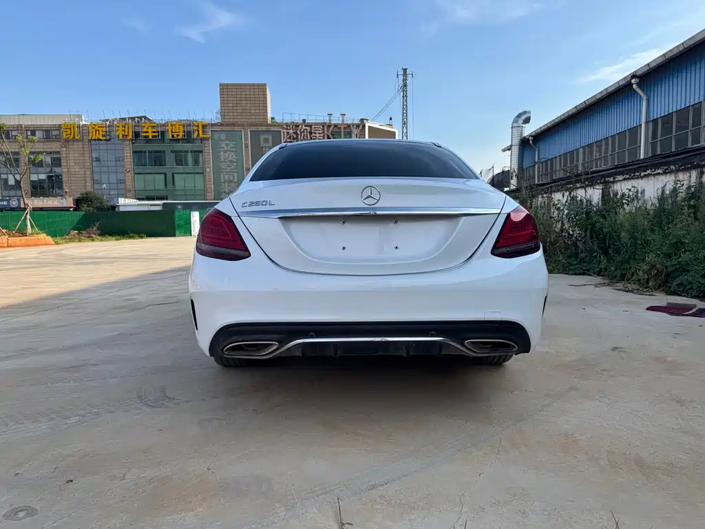 Mercedes-Benz C-Class 2019 — фото 7