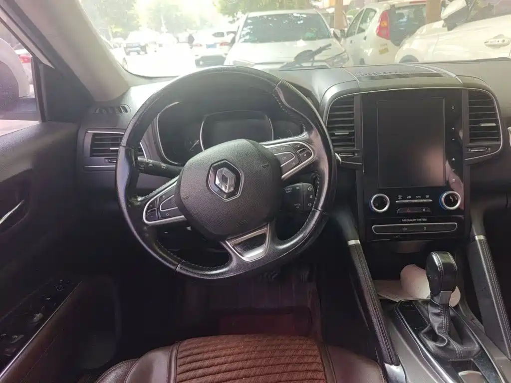 Renault Koleos 2018 — фото 3