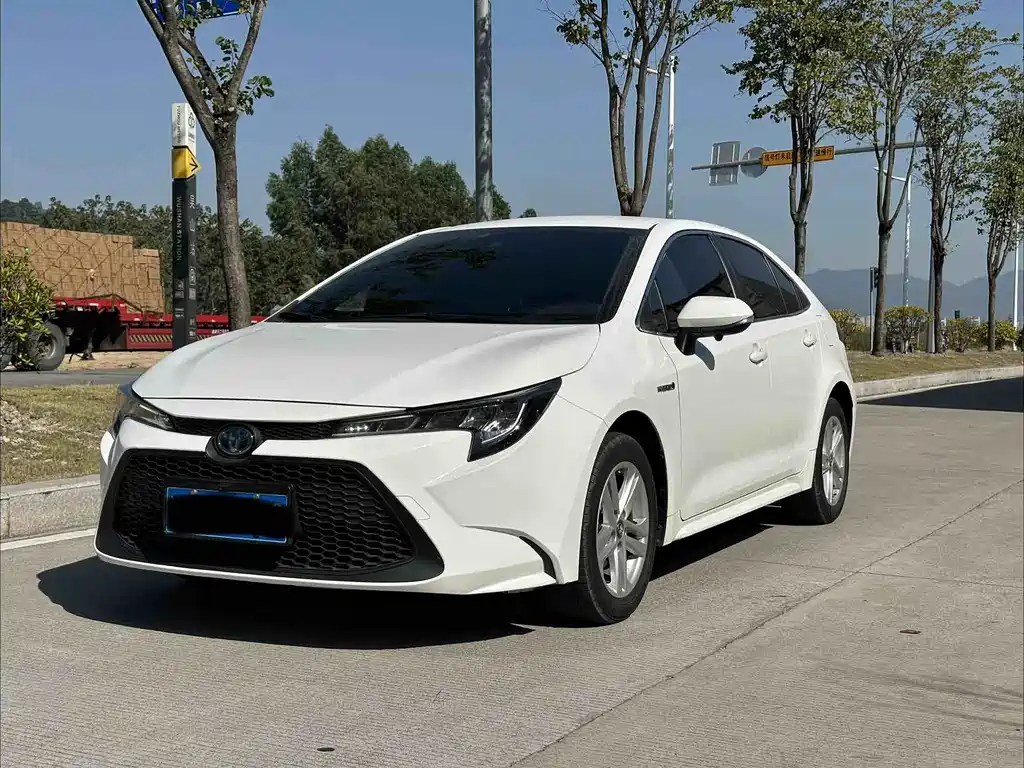 Toyota Levin 2023 — фото 1